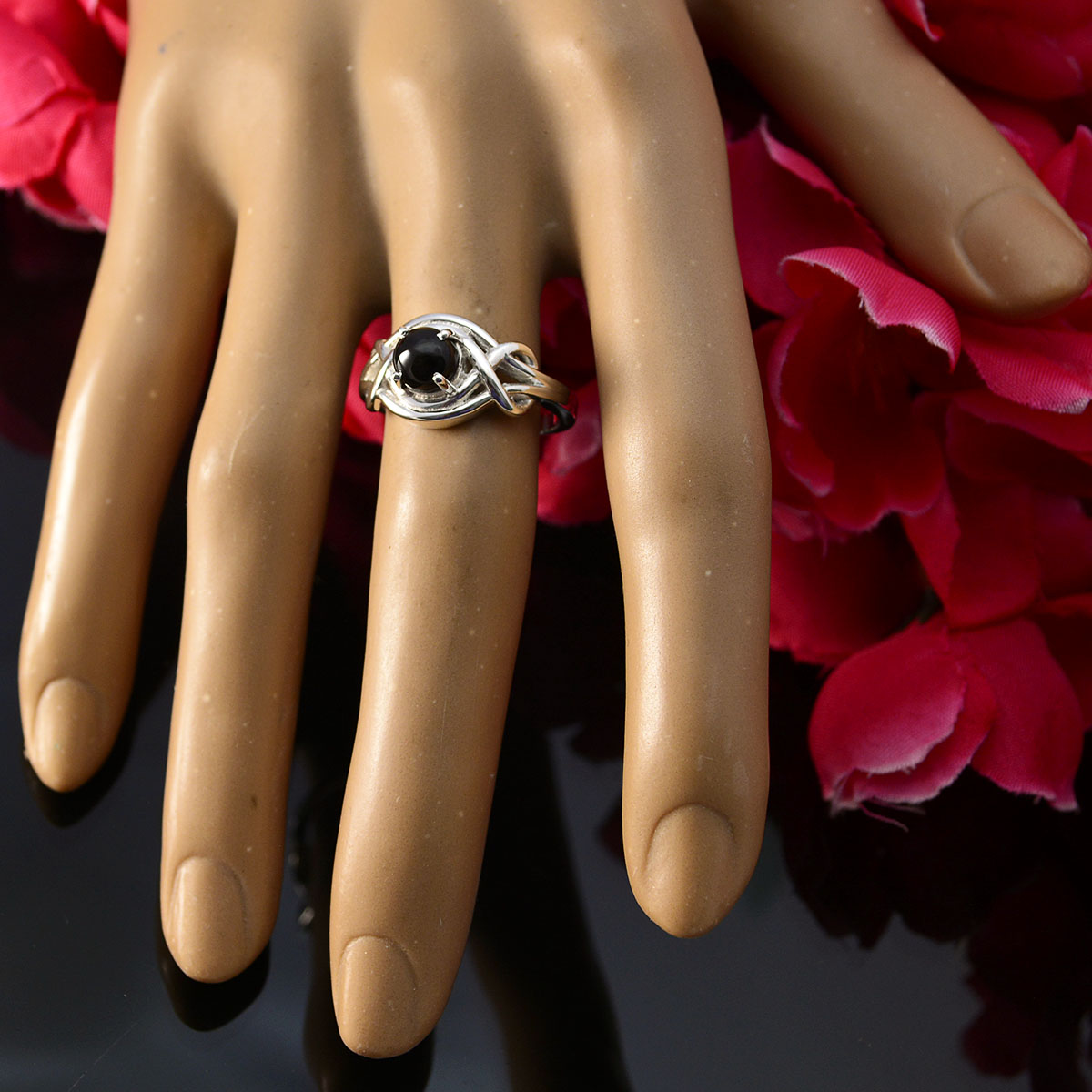 Black Onyx Solitaire Egyptian 925 Silver Black Gemstone Slim Abstract Ring Jewelry