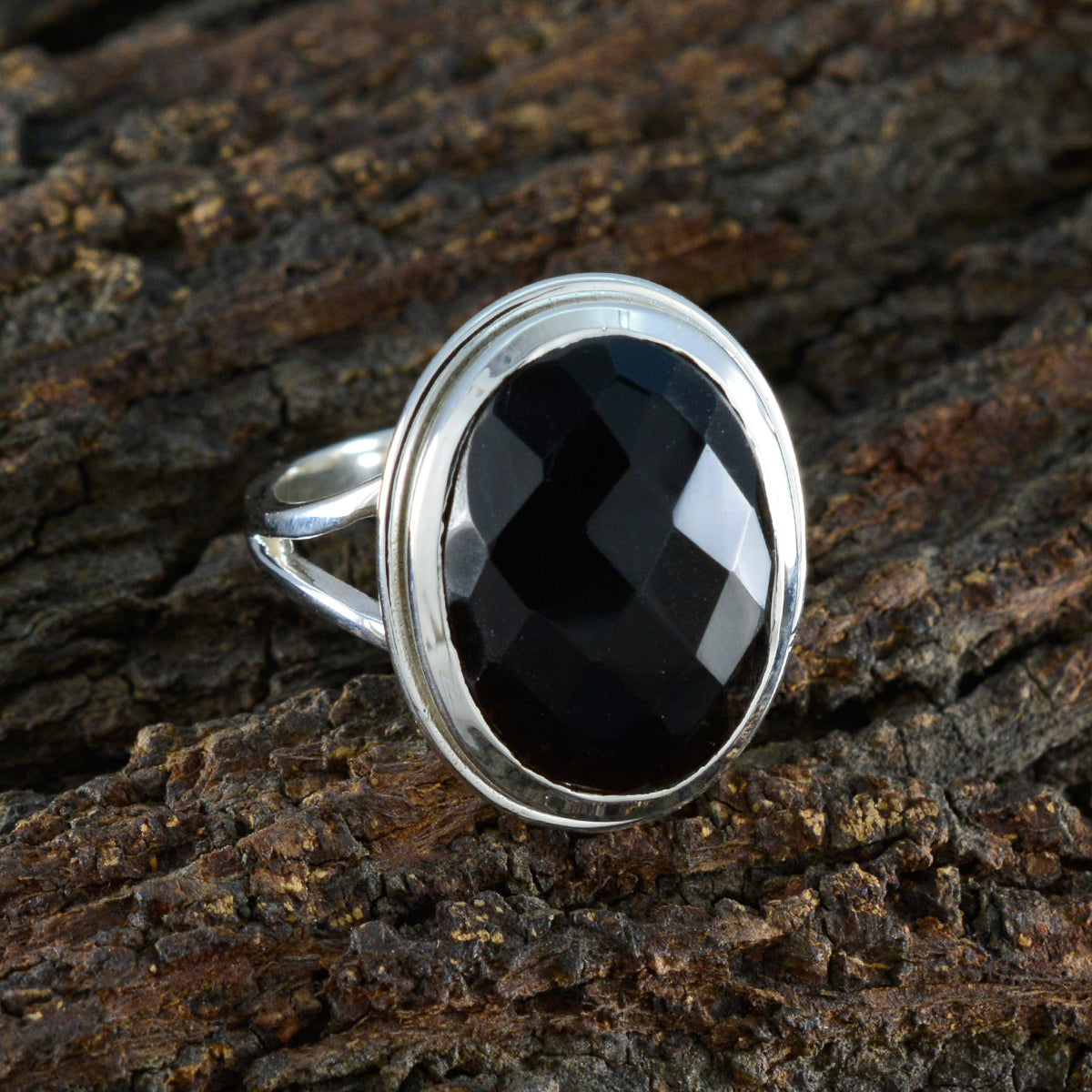 Black Onyx Solitaire Indian 925 Sterling Silver Black Gemstone Eye catching valentine Ring Jewellery
