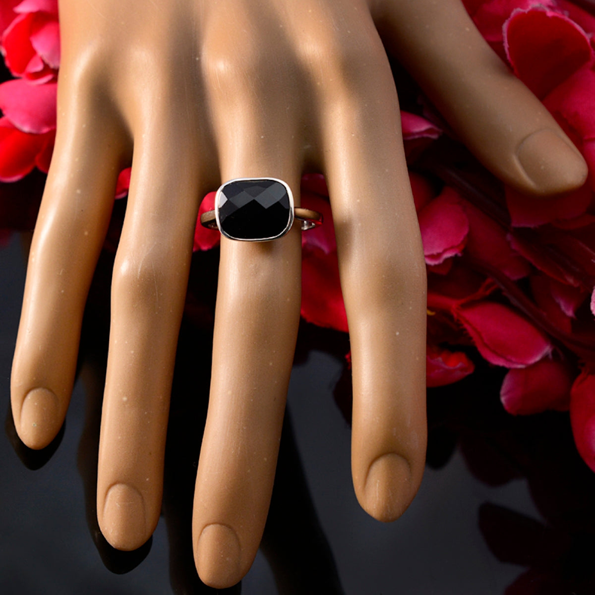 Black Onyx Solitaire Indian Silver Black Gemstone Tiny Artisan Ring Jewellery