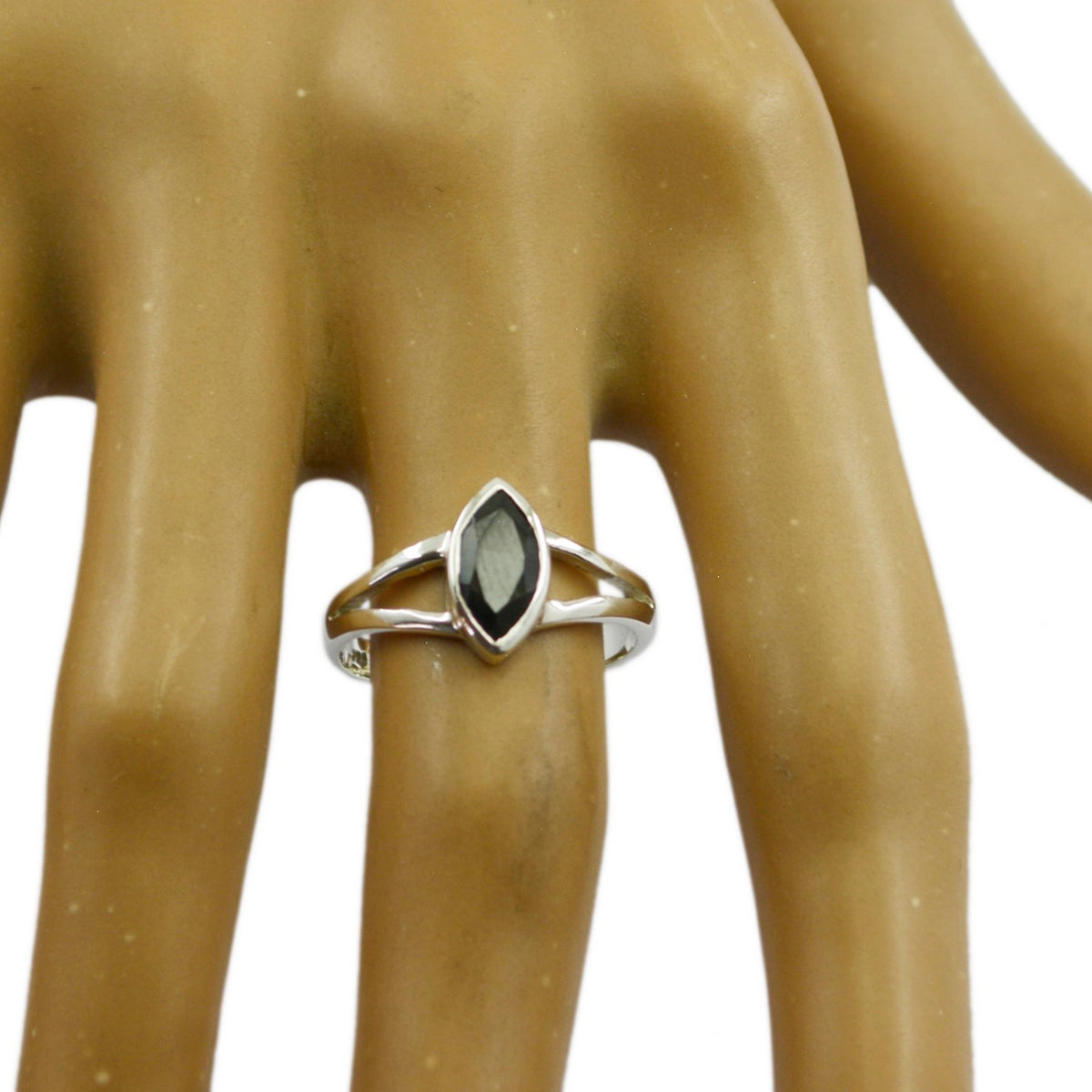 Black Onyx Solitaire Korean 925 Silver Black Gemstones Dainty Geometric Ring Jewellery