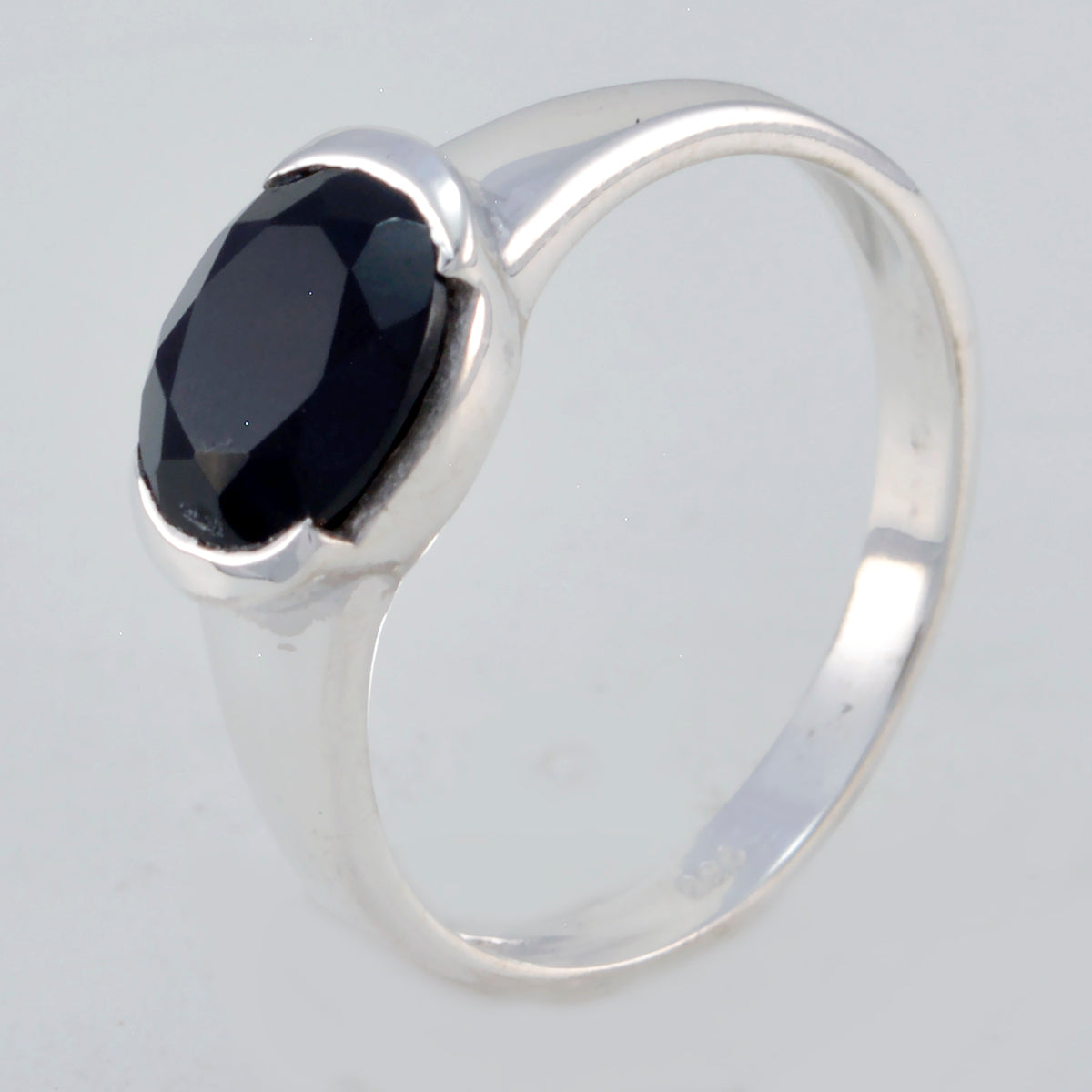 Svart Onyx Solitaire Turkiskt 925 Sterling Silver Svart Ädelsten Elegant Modern Ringsmycken Sekundär produktbild