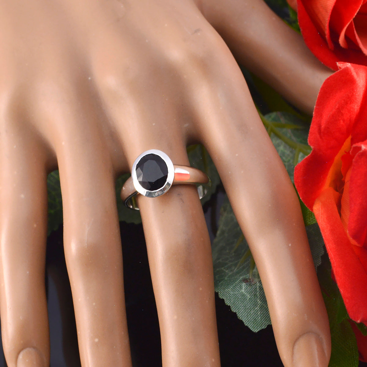 Black Onyx Solitaire French Silver Black Gems Tiny Artisan Ring Jewelry