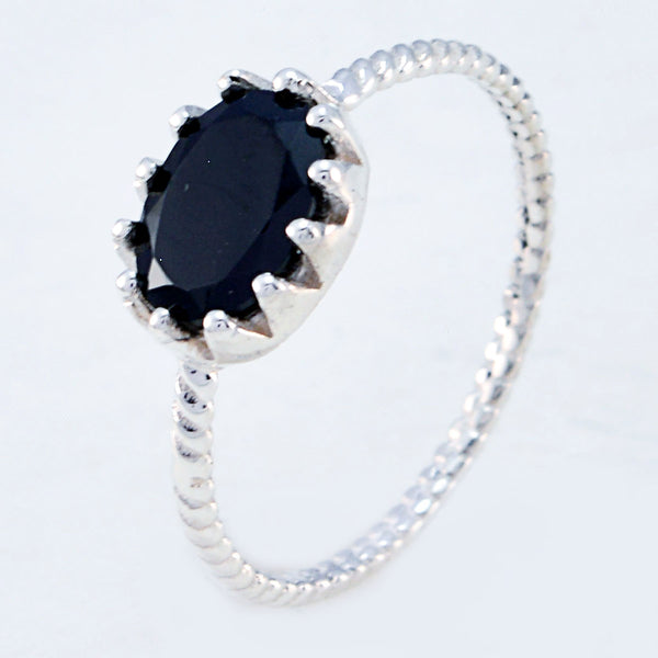 Black Onyx Solitaire Japanese 92.5 Silver Black Gemstone Minimalist Twist Ring Jewellery