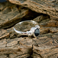 Black Onyx Solitaire Turkish 92.5 Silver Black Gemstones Delicate Graceful Ring Jewellery