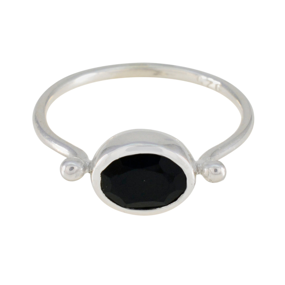 Black Onyx Solitaire Japanese Silver Black Gemstones Dainty Contemporary Ring Jewelry Imagen principal del producto