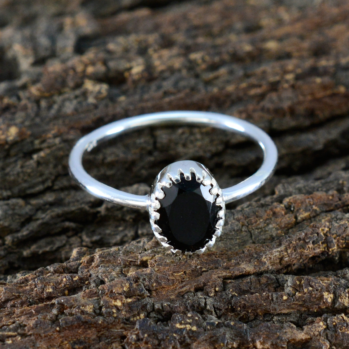 Black Onyx Solitaire Turkish 92.5 Silver Black Gemstone Delicate Luxurious Ring Jewelry