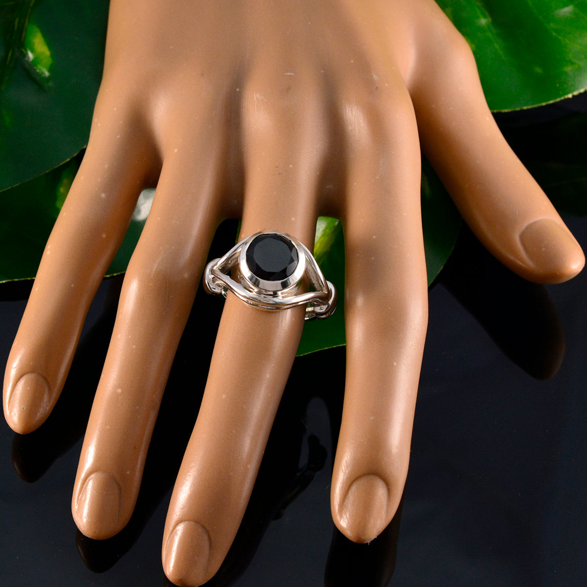 Black Onyx Solitaire Indian 92.5 Silver Black Gems Essential  Romantic Ring Jewellery