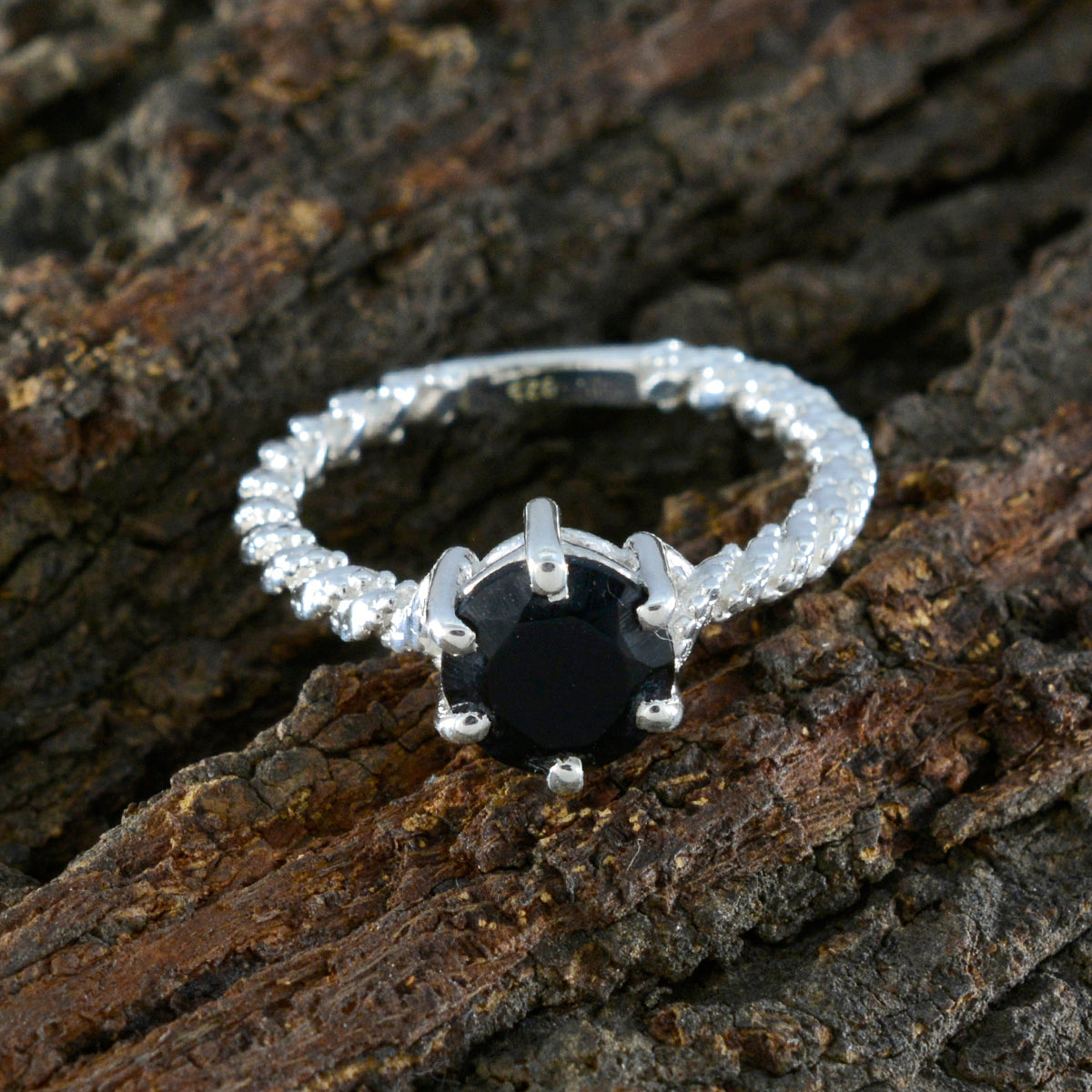 Black Onyx Solitaire Egyptian Sterling Silver Black Gems Featherlight Twist Ring Jewelry