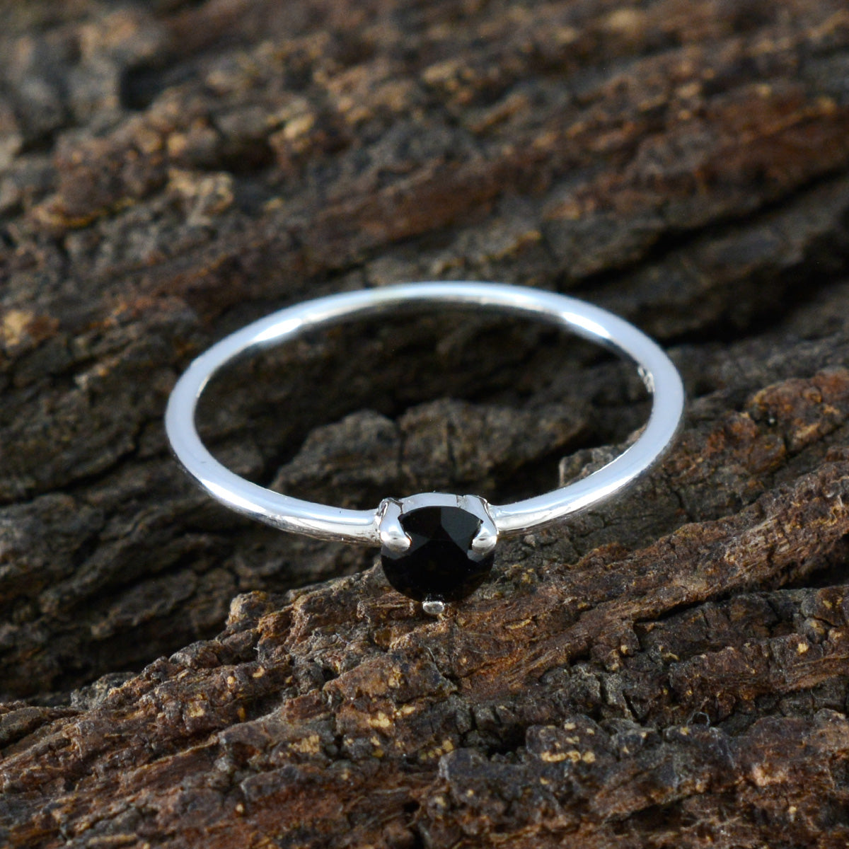 Black Onyx Solitaire Japanese 925 Silver Black Gemstones Minimalist valentine Ring Jewellery