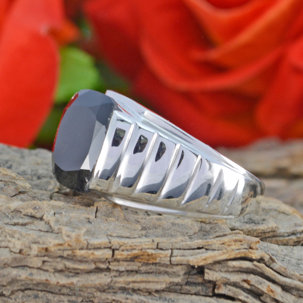 Black Onyx Solitaire German Silver Black Gemstones Versatile Armor Ring Jewelry