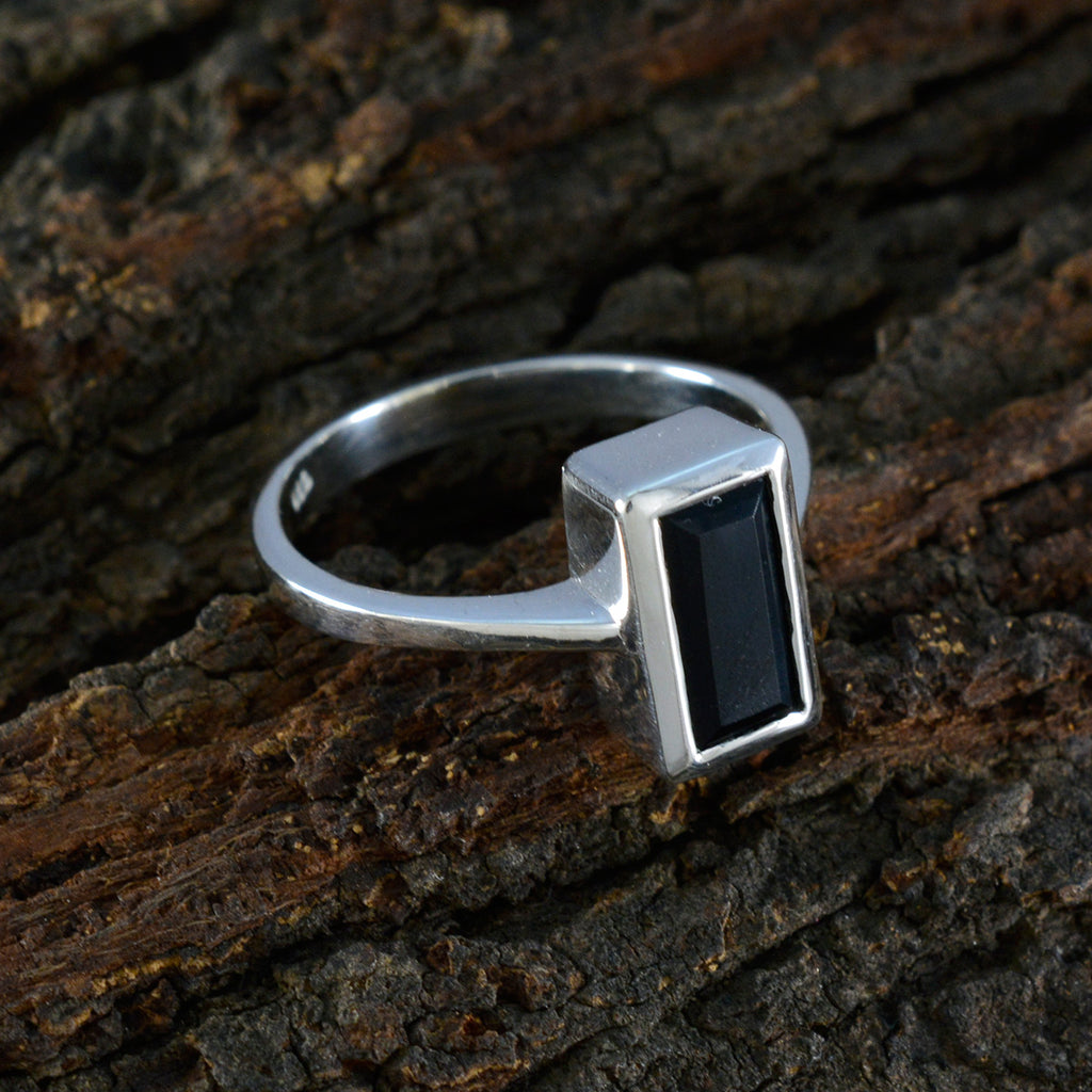 Black Onyx Solitaire French Sterling Silver Black Gems Featherlight Trendy Ring Jewelry