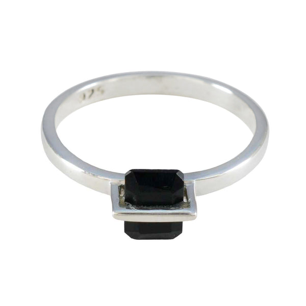 Black Onyx Solitaire Japanese 92.5 Silver Black Gemstone Dainty Luxurious Ring Jewelry