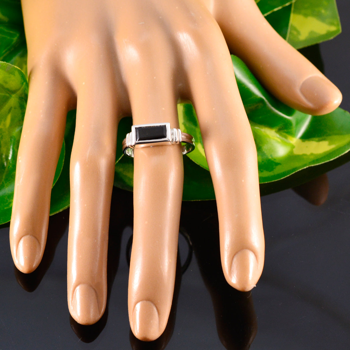 Black Onyx Solitaire German 92.5 Silver Black Gemstones Minimal Contemporary Ring Jewelry