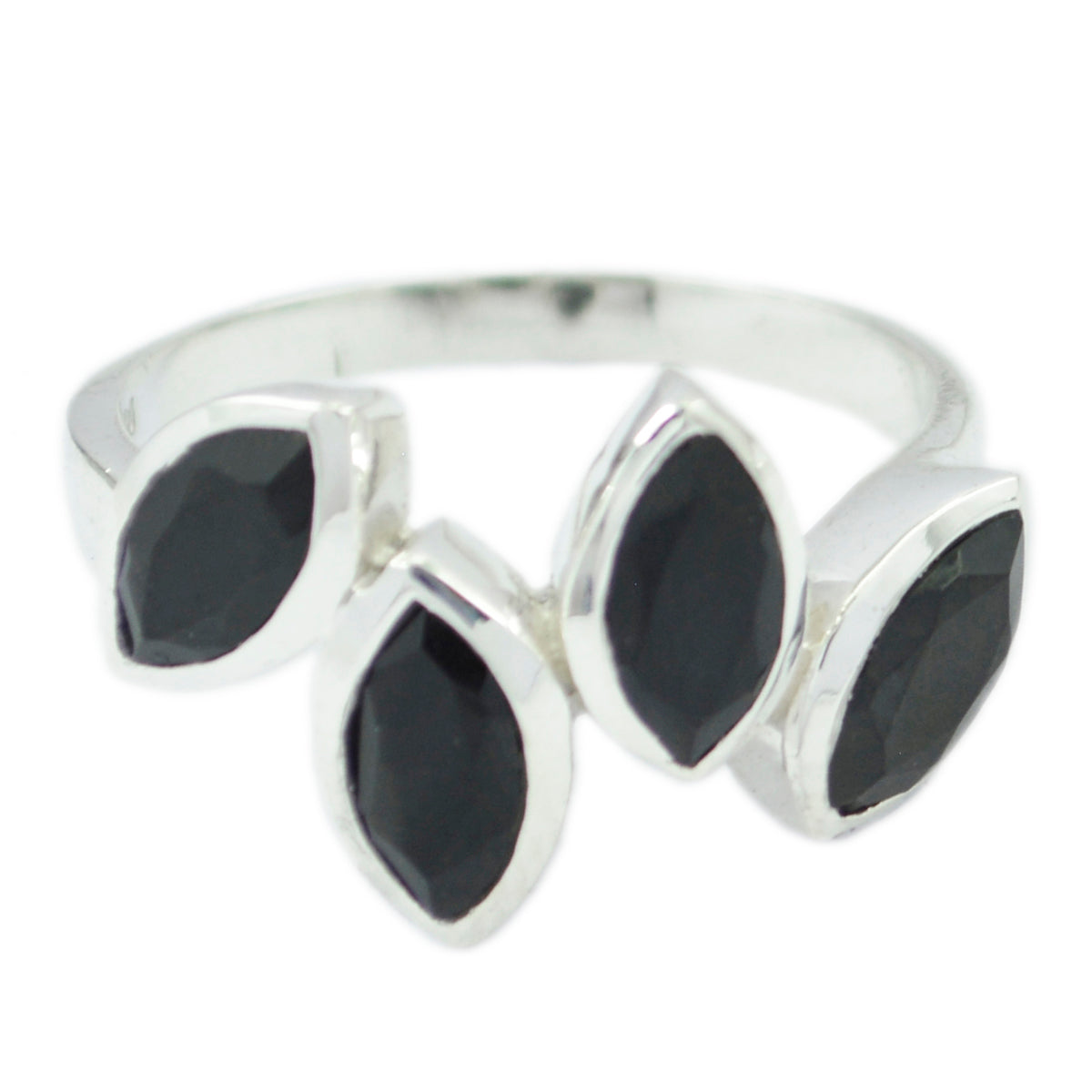 Black Onyx quarter Indian Sterling Silver Black Gemstones Featherlight Cultural Ring Jewellery Immagine principale del prodotto