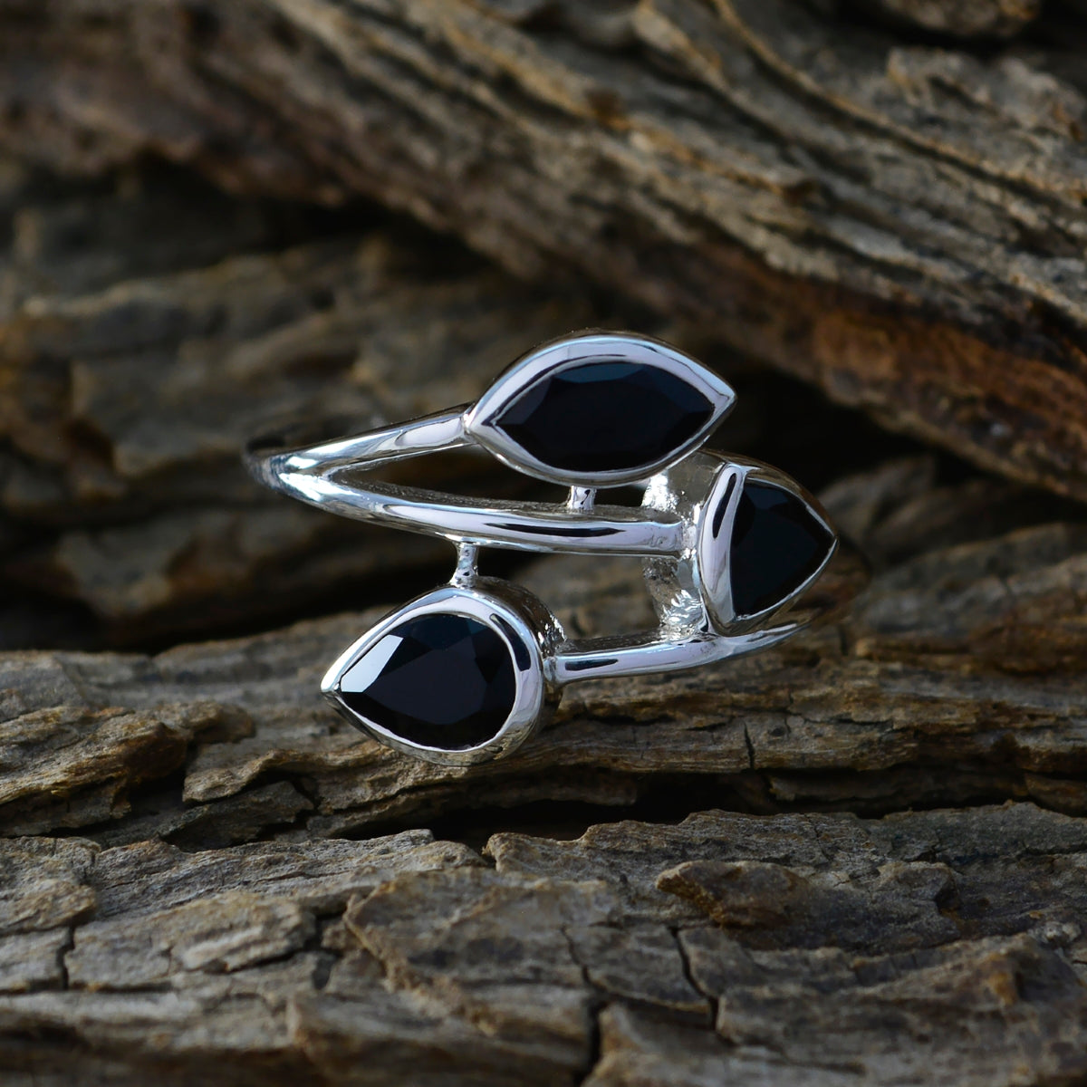 Black Onyx Trilogy German 925 Sterling Silver Black Gemstones Tiny Romantic Ring Jewelry