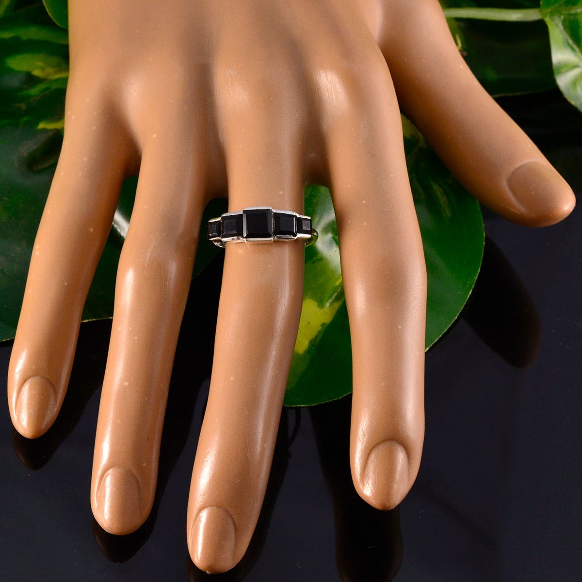 Black Onyx Penta American 925 Silver Black Gems Delicate Glamorous Ring Jewelry