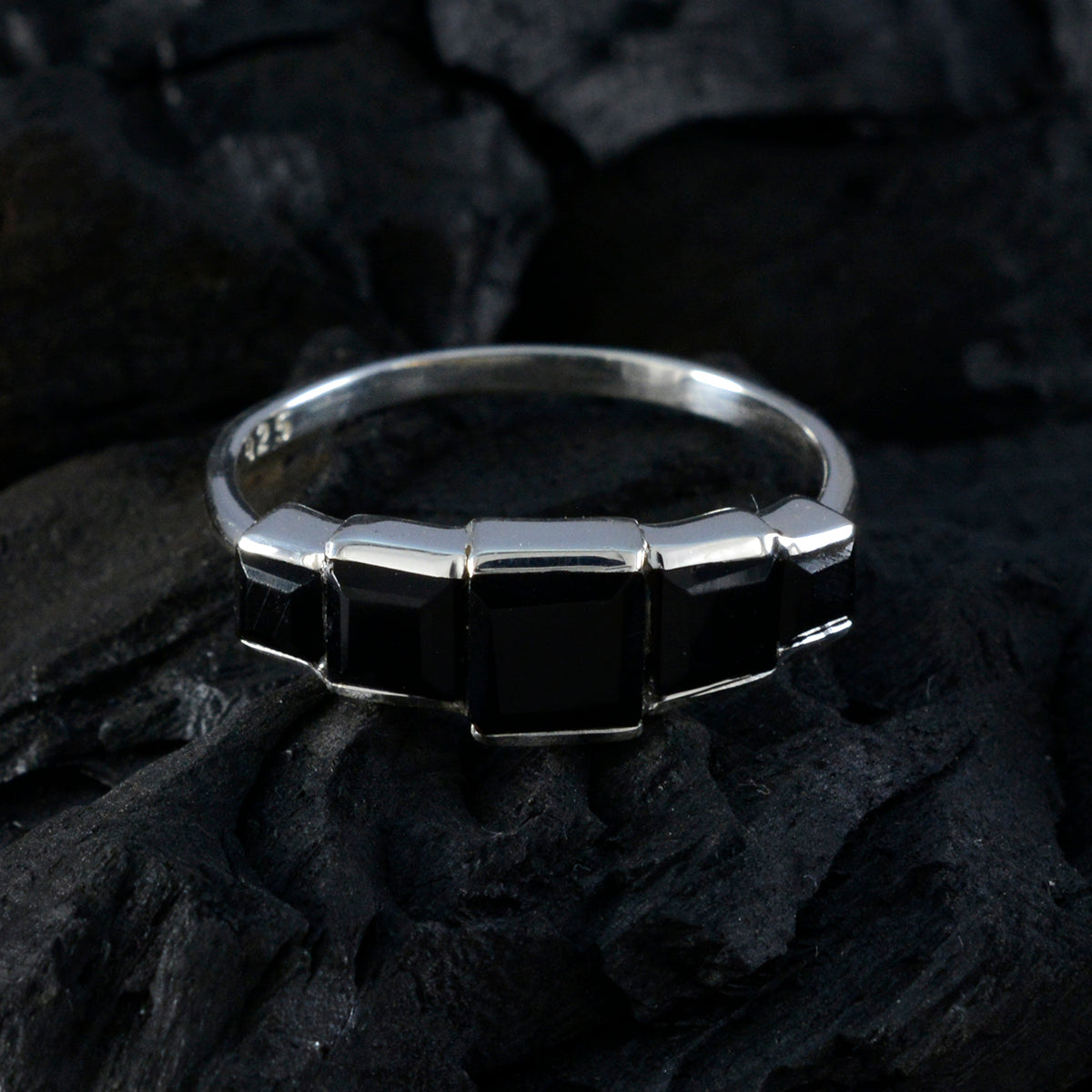 Black Onyx Penta American 925 Silver Black Gems Delicate Glamorous Ring Jewelry