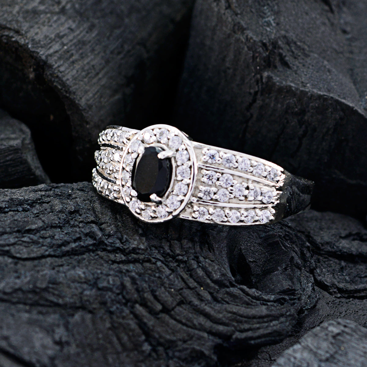 Black Onyx Halo Egyptian 92.5 Silver Black Gemstones Eye catching Abstract Ring Jewellery
