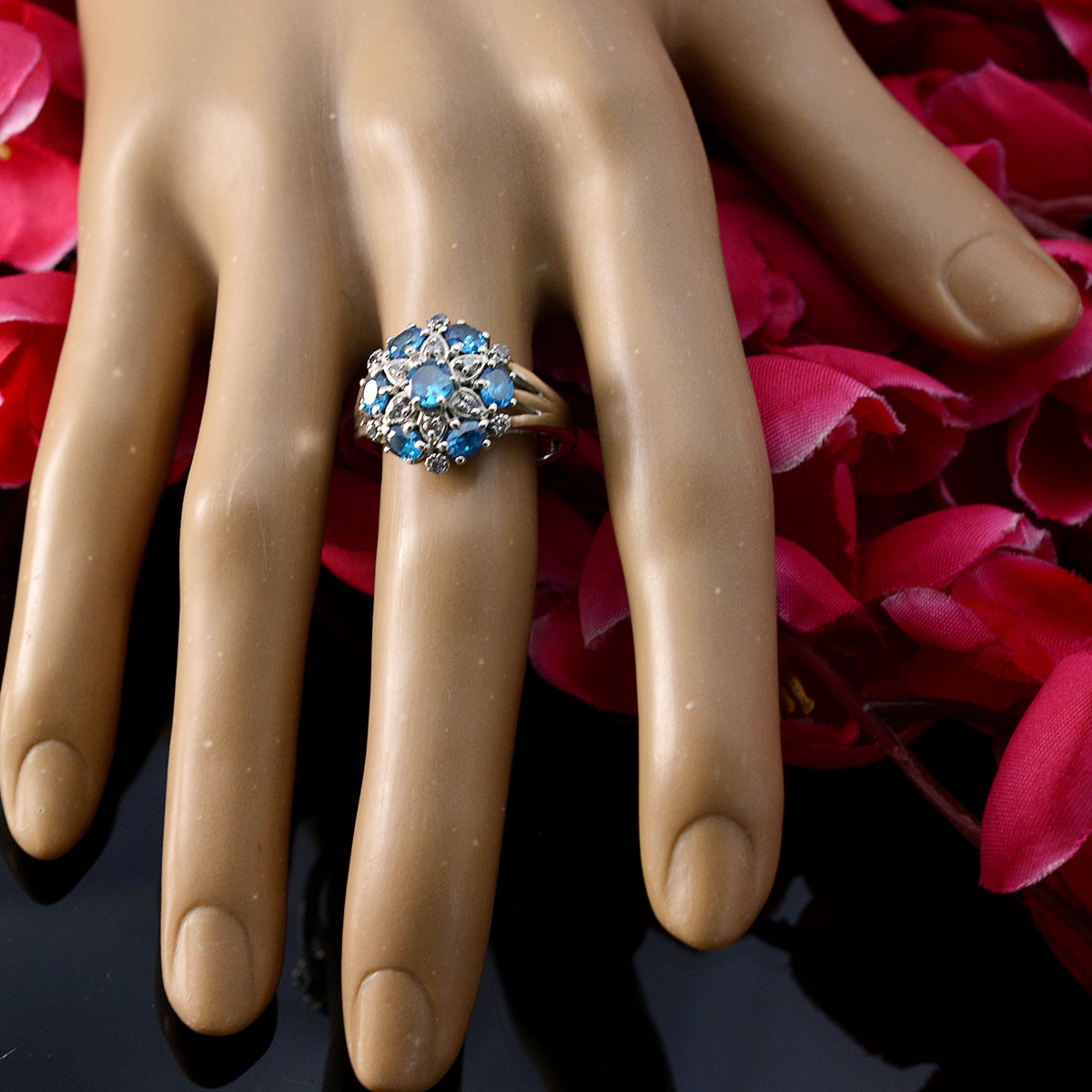 Blue Topaz CZ multiple Indian 92.5 Silver Blue Gemstones Featherlight Sophisticated Ring Jewelry