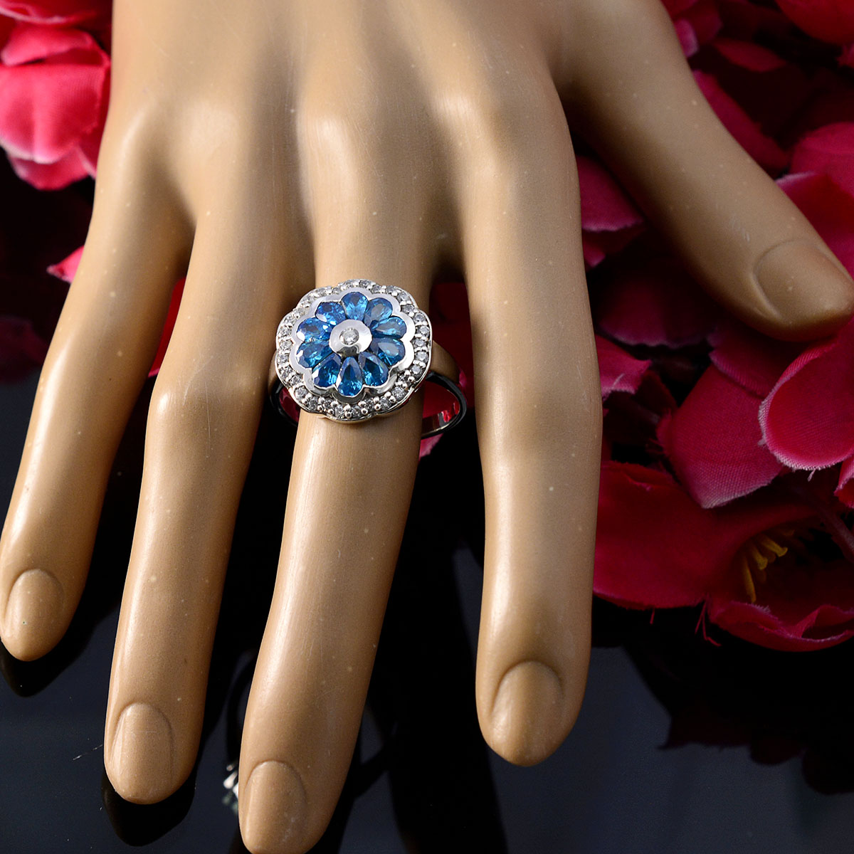 Blue Topaz CZ multiple African Sterling Silver Blue Gemstone Eye catching Modern Ring Jewelry