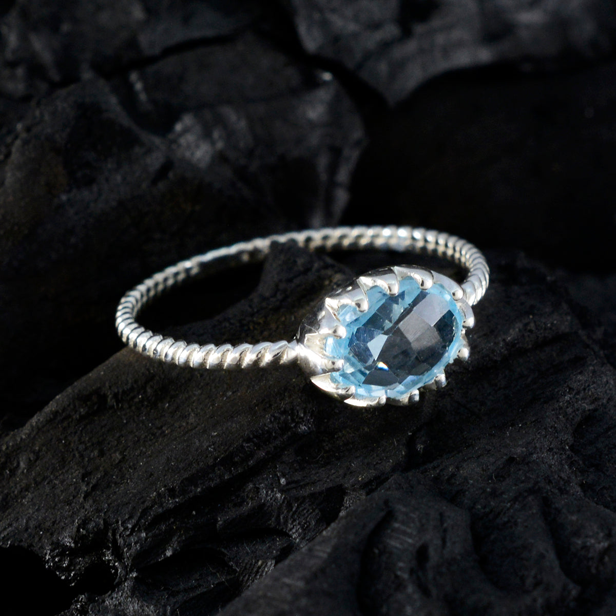 Blue Topaz Solitaire Korean 92.5 Silver Blue Gems Elegant  Twist Ring Jewellery