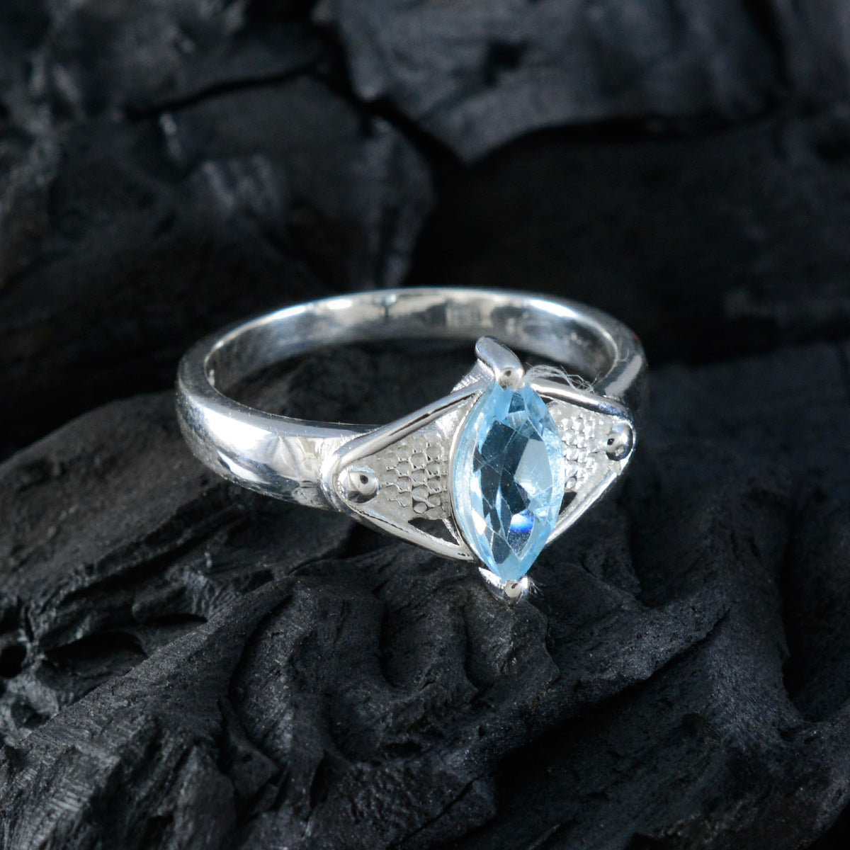 Blue Topaz Solitaire Australian Sterling Silver Blue Gemstone Featherlight Filigree Ring Jewelry