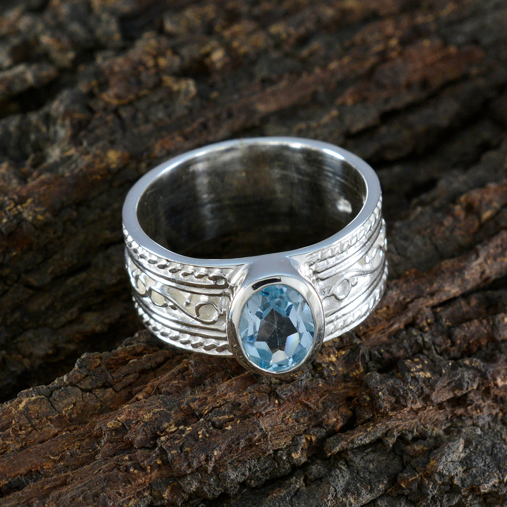 Blue Topaz Solitaire French 925 Silver Blue Gems Eye catching Twist Band Jewellery