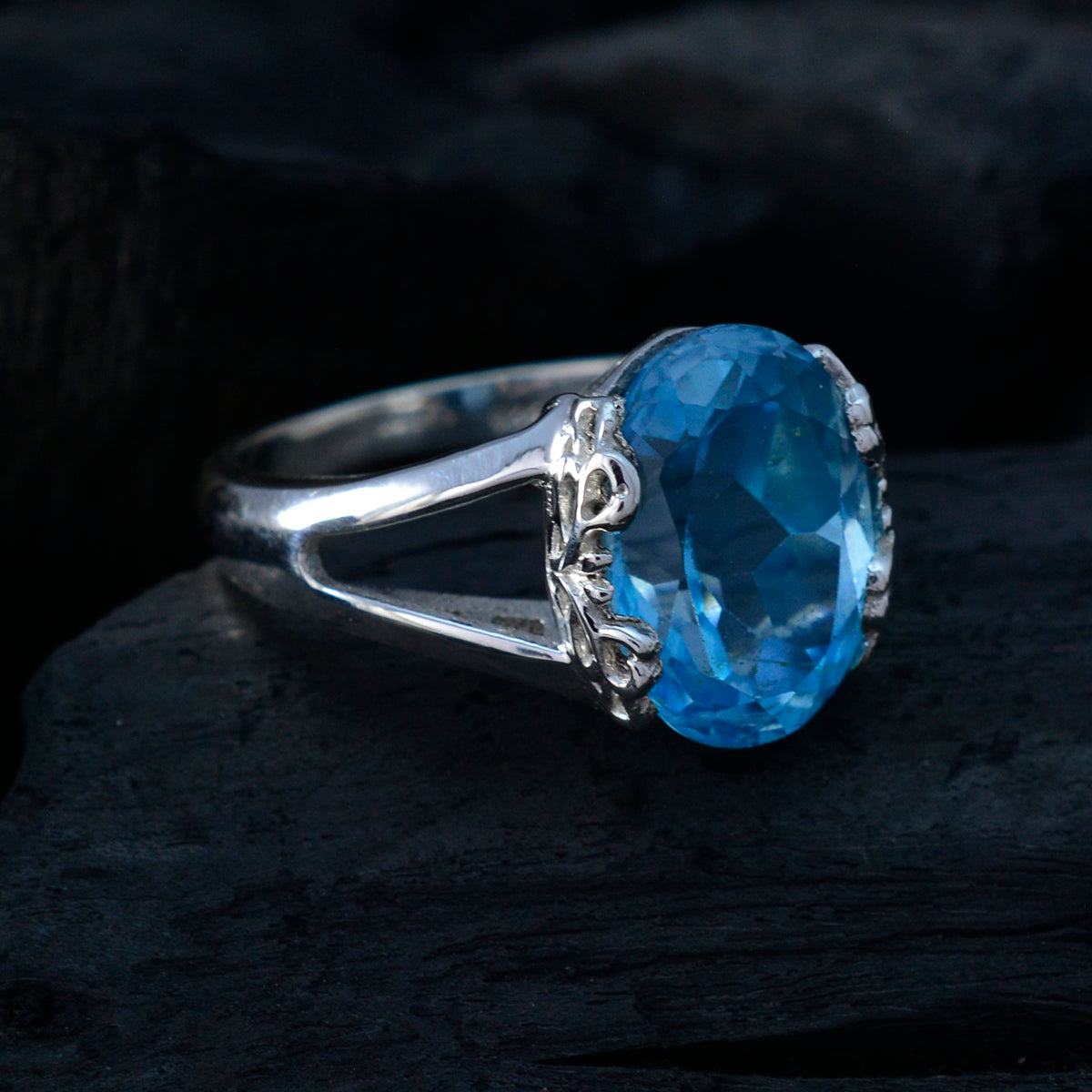 Blue Topaz Solitaire Russian 92.5 Silver Blue Gemstones Classic  Luxurious Ring Jewellery