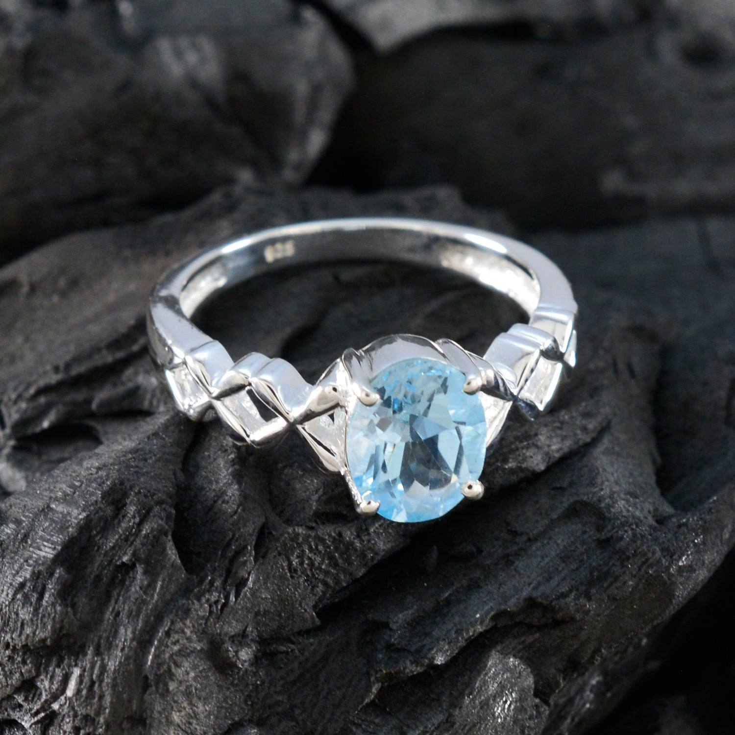 Blue Topaz Solitaire Turkish Sterling Silver Blue Gemstone Whisper thin Twist Ring Jewellery