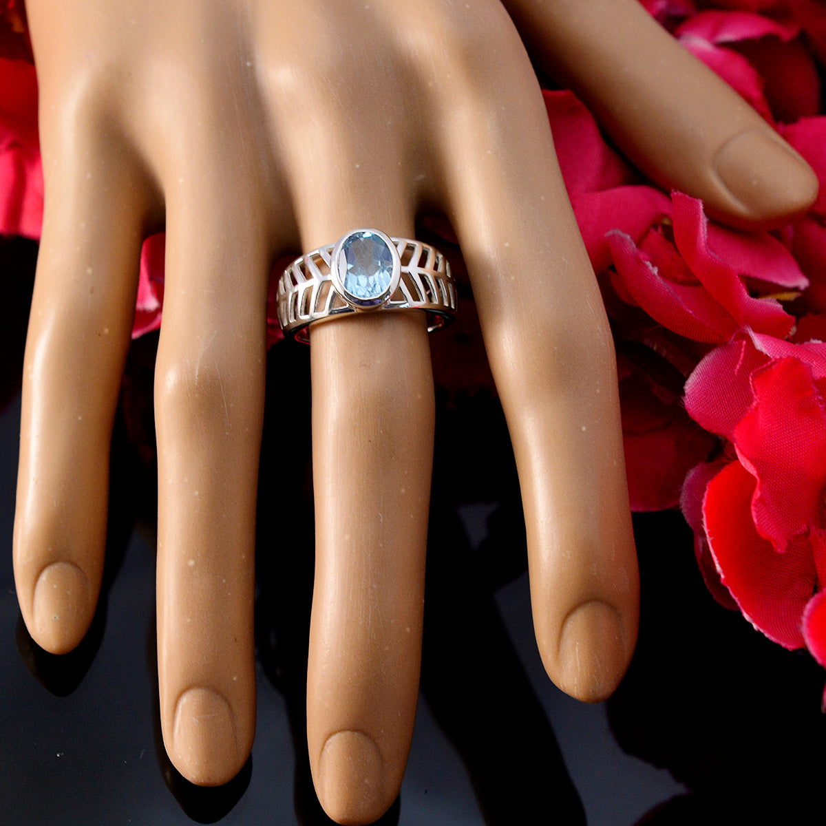 Blue Topaz Solitaire Spanish 92.5 Silver Blue Gemstone Featherlight Rope Wire Ring Jewelry