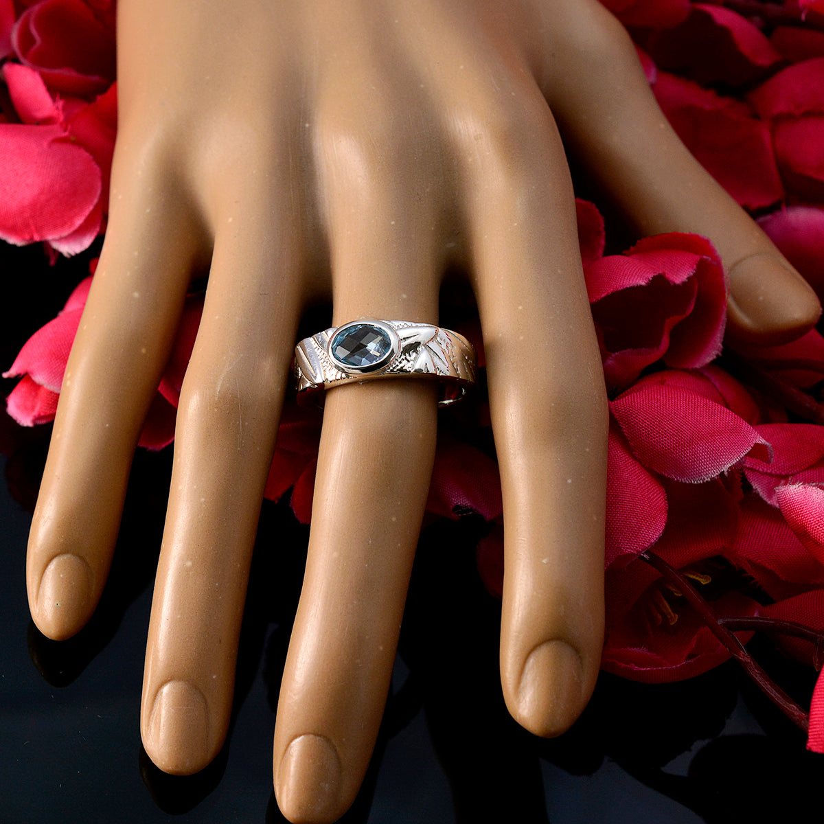 Blue Topaz Solitaire Moroccan 925 Silver Blue Gemstone Classic Sophisticated Ring Jewelry