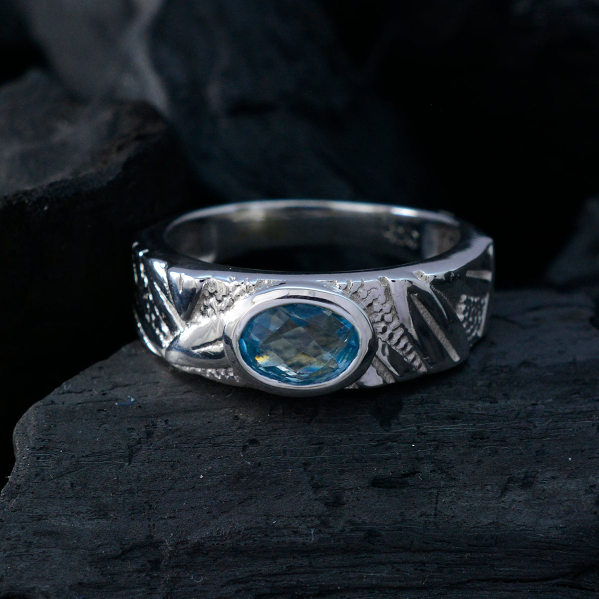 Blue Topaz Solitaire Moroccan 925 Silver Blue Gemstone Classic Sophisticated Ring Jewelry