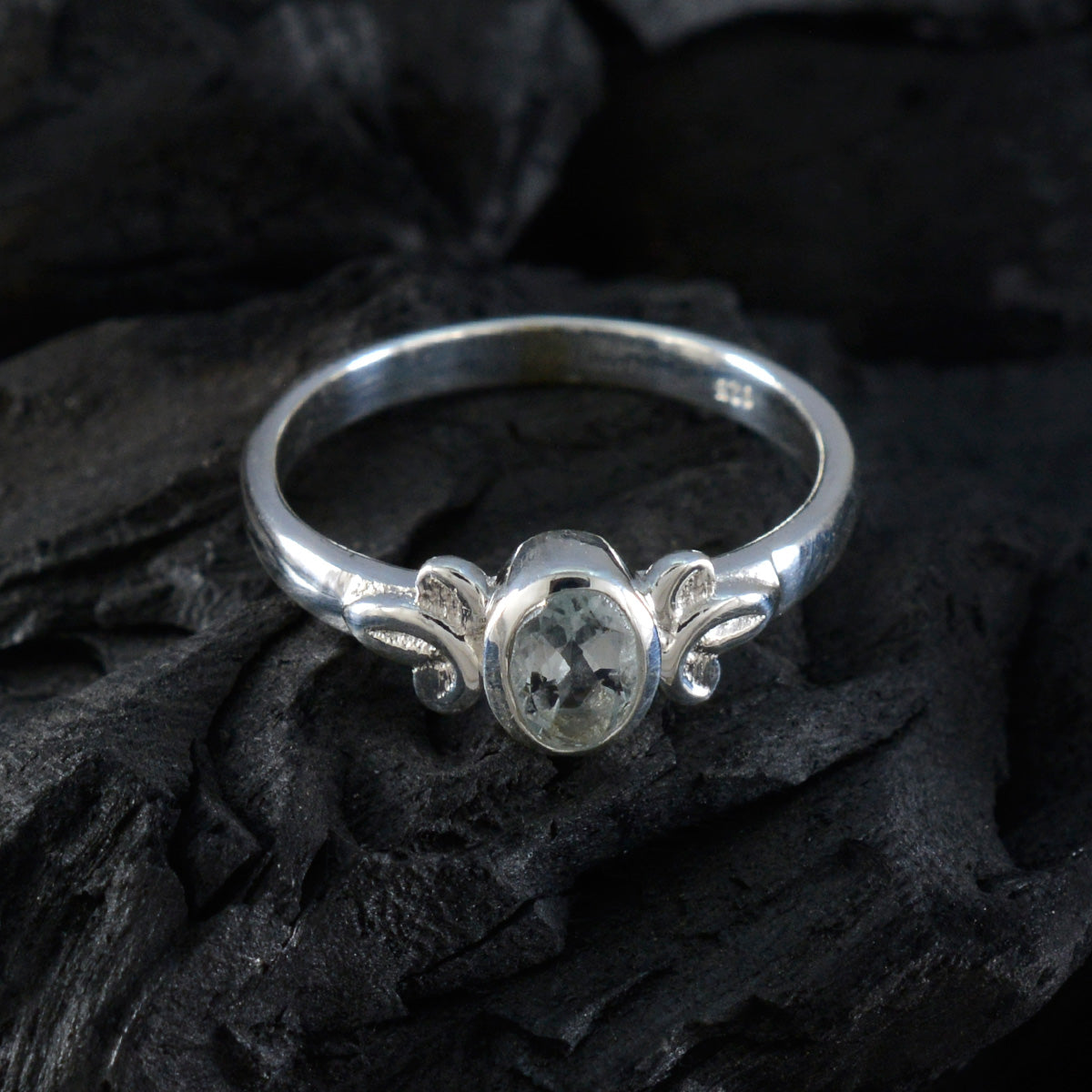 Blue Topaz Solitaire Korean 92.5 Silver Blue Gemstone Dainty Modern Ring Jewelry