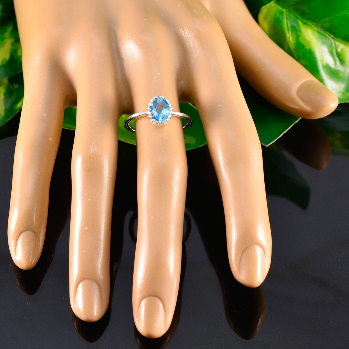 Blue Topaz Solitaire American 925 Sterling Silver Blue Gemstones Delicate Glamorous Ring Jewellery