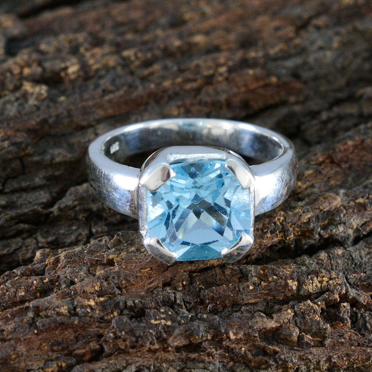 Blue Topaz Solitaire Italian 92.5 Silver Blue Gemstones Statement Armor Ring Jewelry