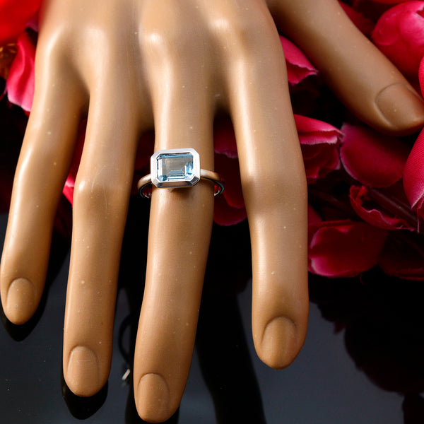 Blue Topaz Solitaire Indian 925 Silver Blue Gemstone Tiny Glamorous Ring Jewellery