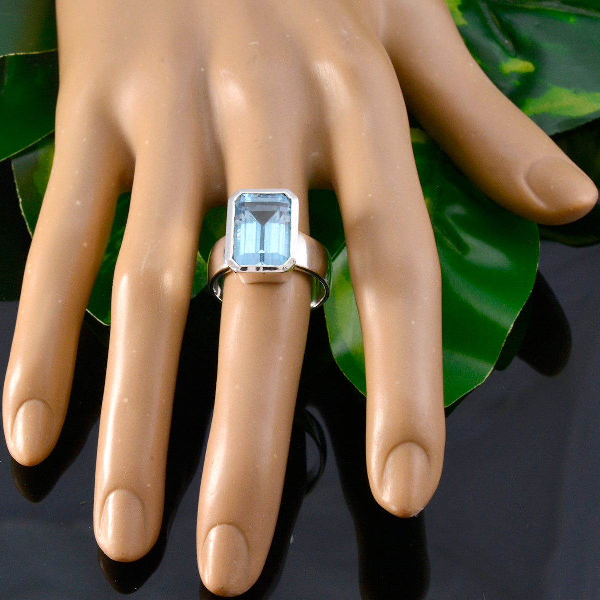 Blue Topaz Solitaire Italian Sterling Silver Blue Gemstone Edgy Abstract Ring Jewellery