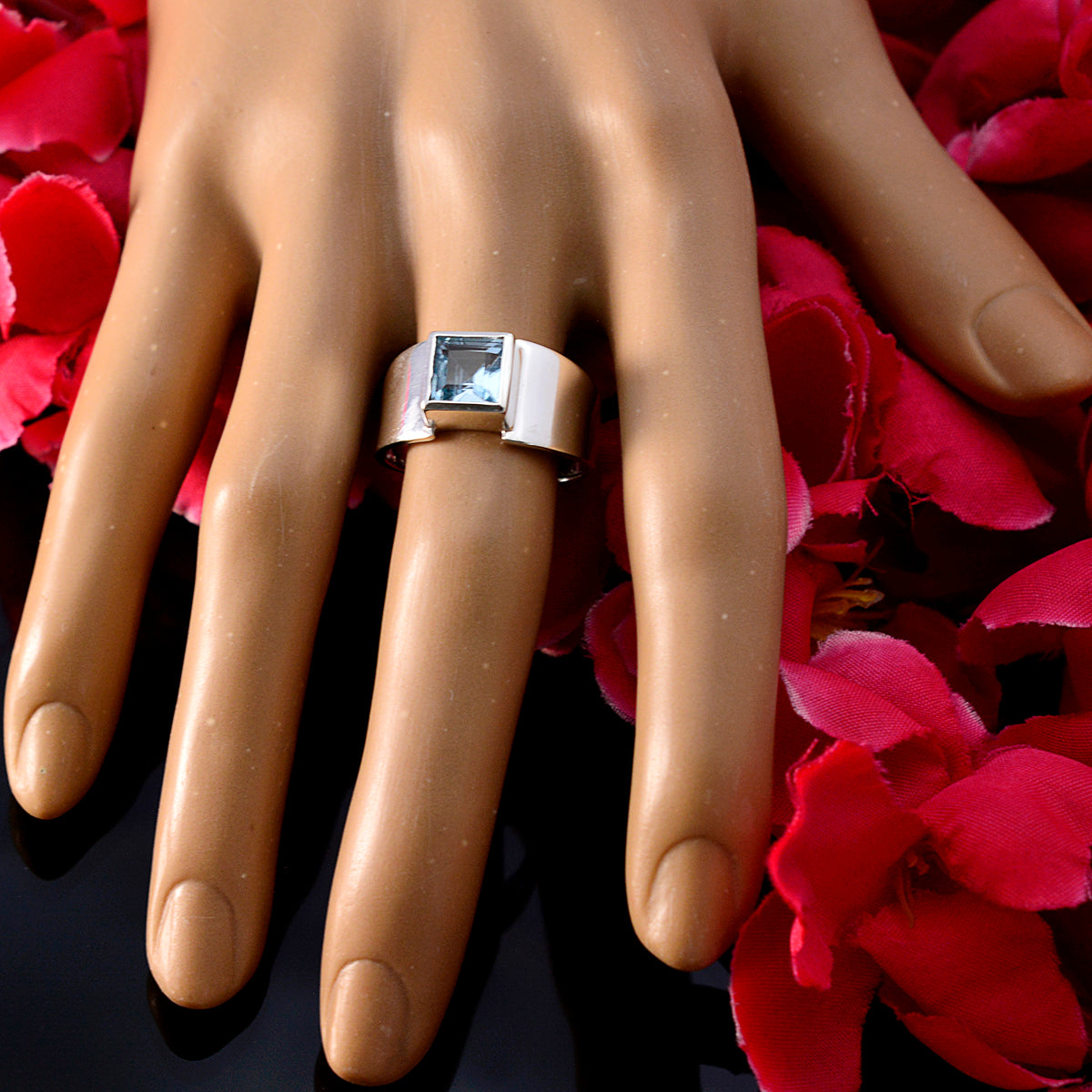 Blue Topaz Solitaire Moroccan Sterling Silver Blue Gemstones Slim Abstract Ring Jewelry