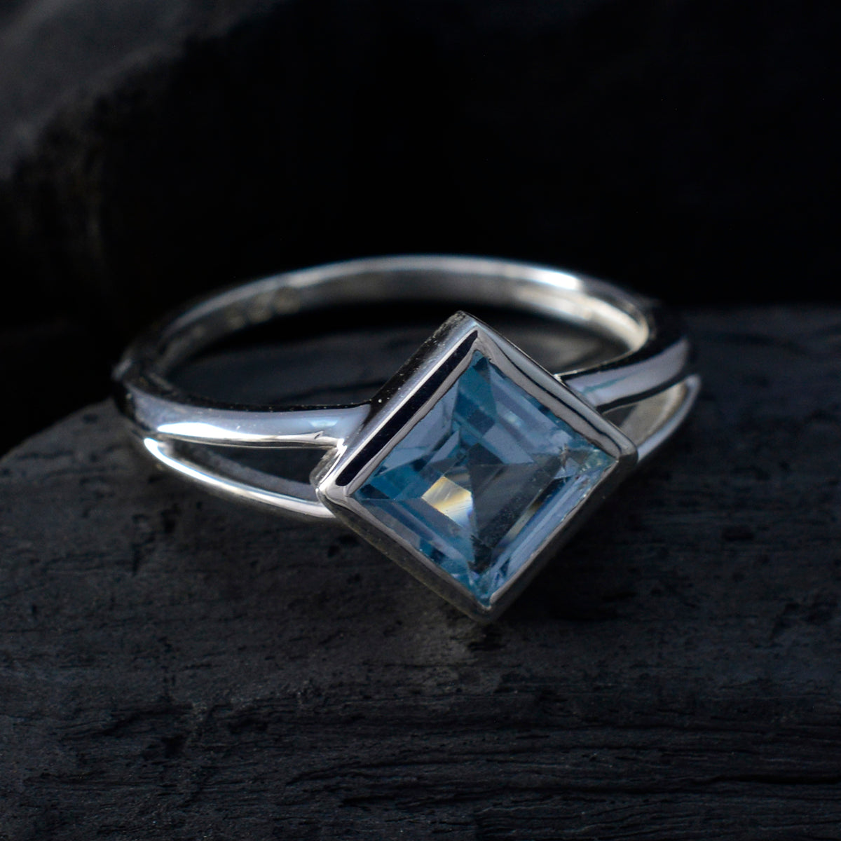 Blue Topaz Solitaire Turkish Silver Blue Gems Dainty Graceful Ring Jewelry
