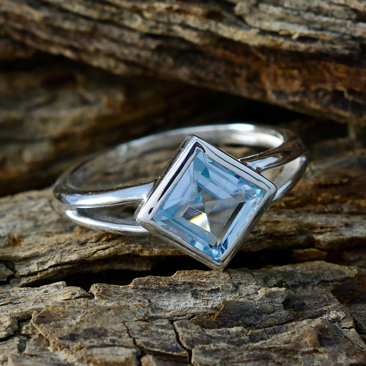 Blue Topaz Solitaire Turkish Silver Blue Gems Dainty Graceful Ring Jewelry