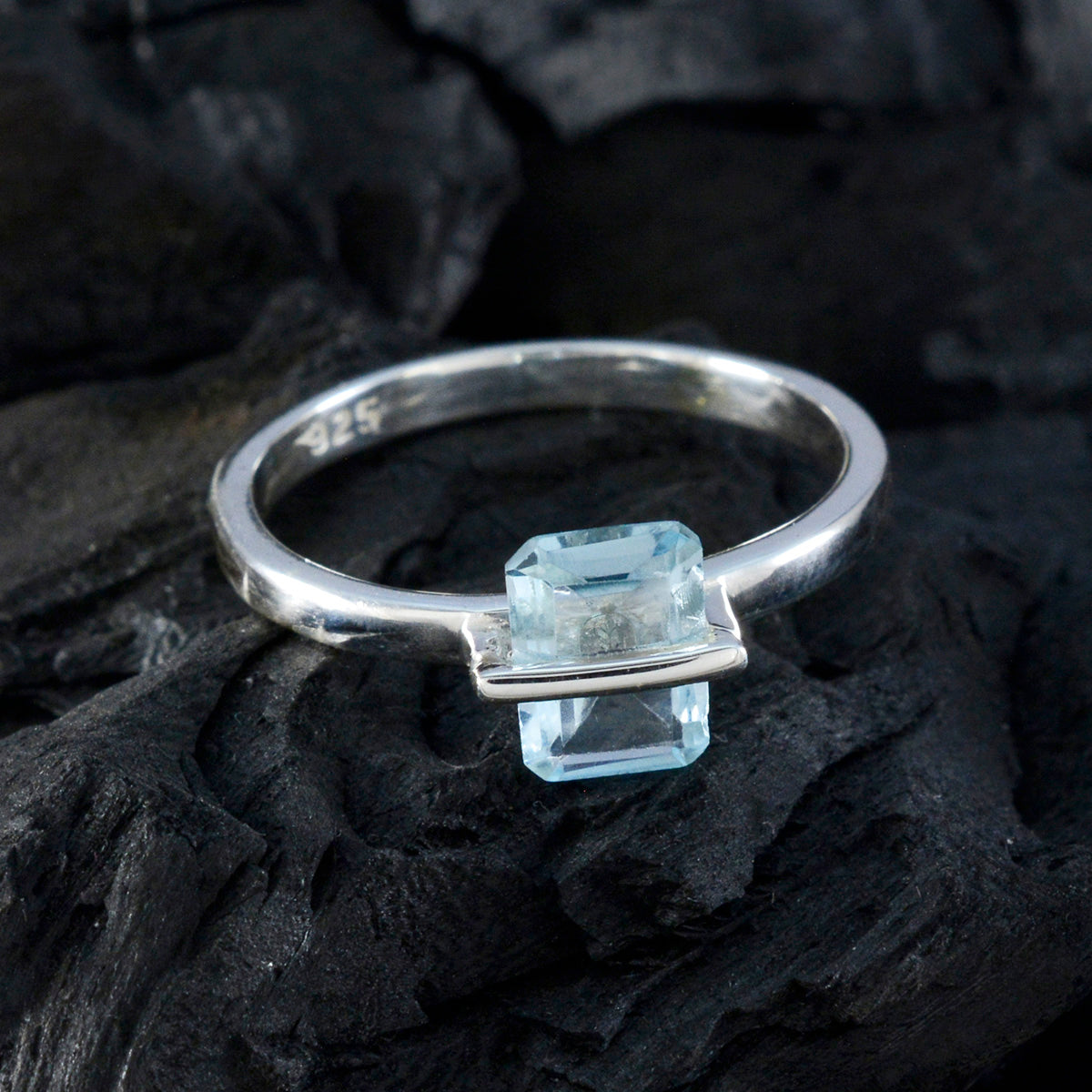 Blue Topaz Solitaire Turkish 925 Sterling Silver Blue Gemstones Dainty Glamorous Ring Jewellery