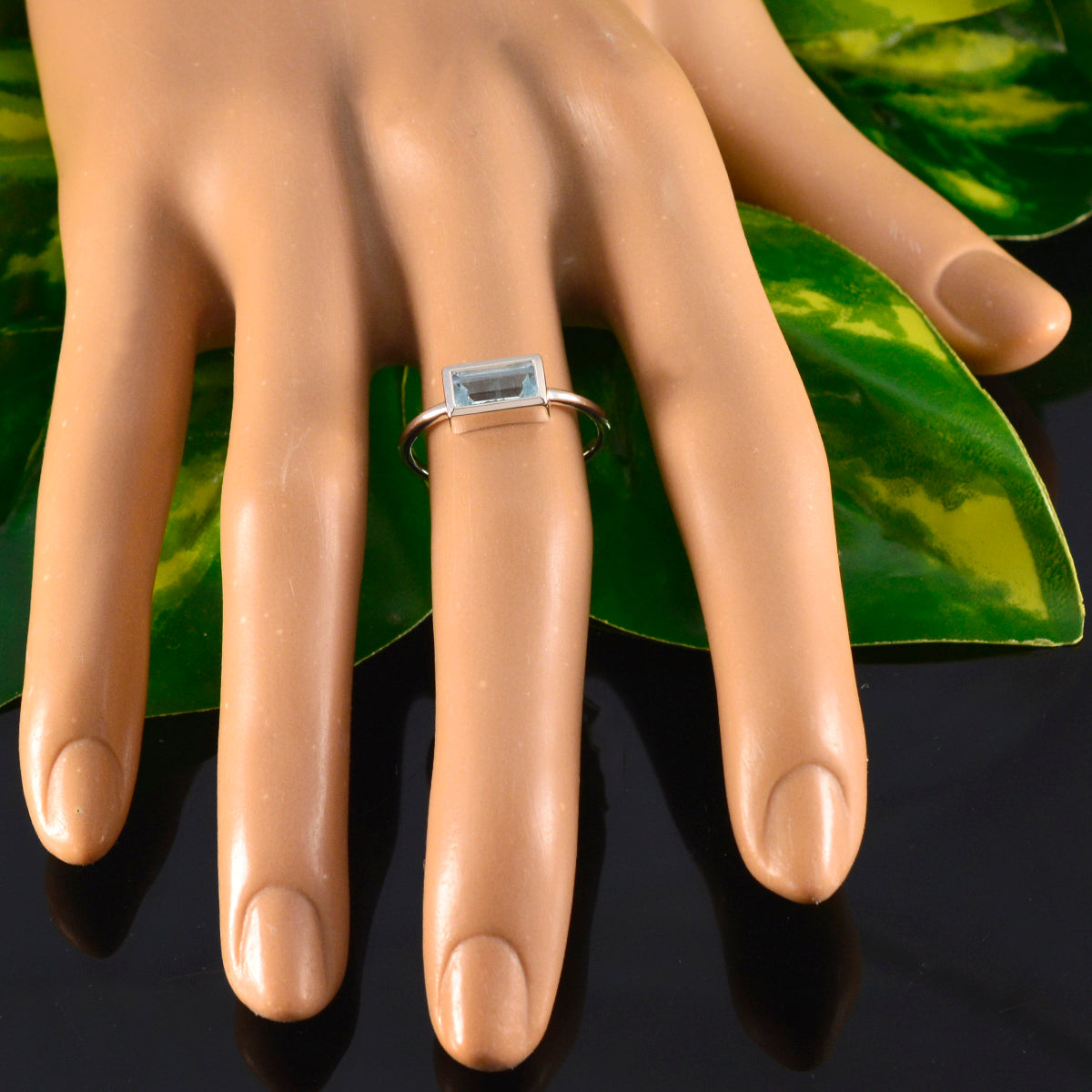 Blue Topaz Solitaire American Sterling Silver Blue Gems Delicate Modern Ring Jewellery