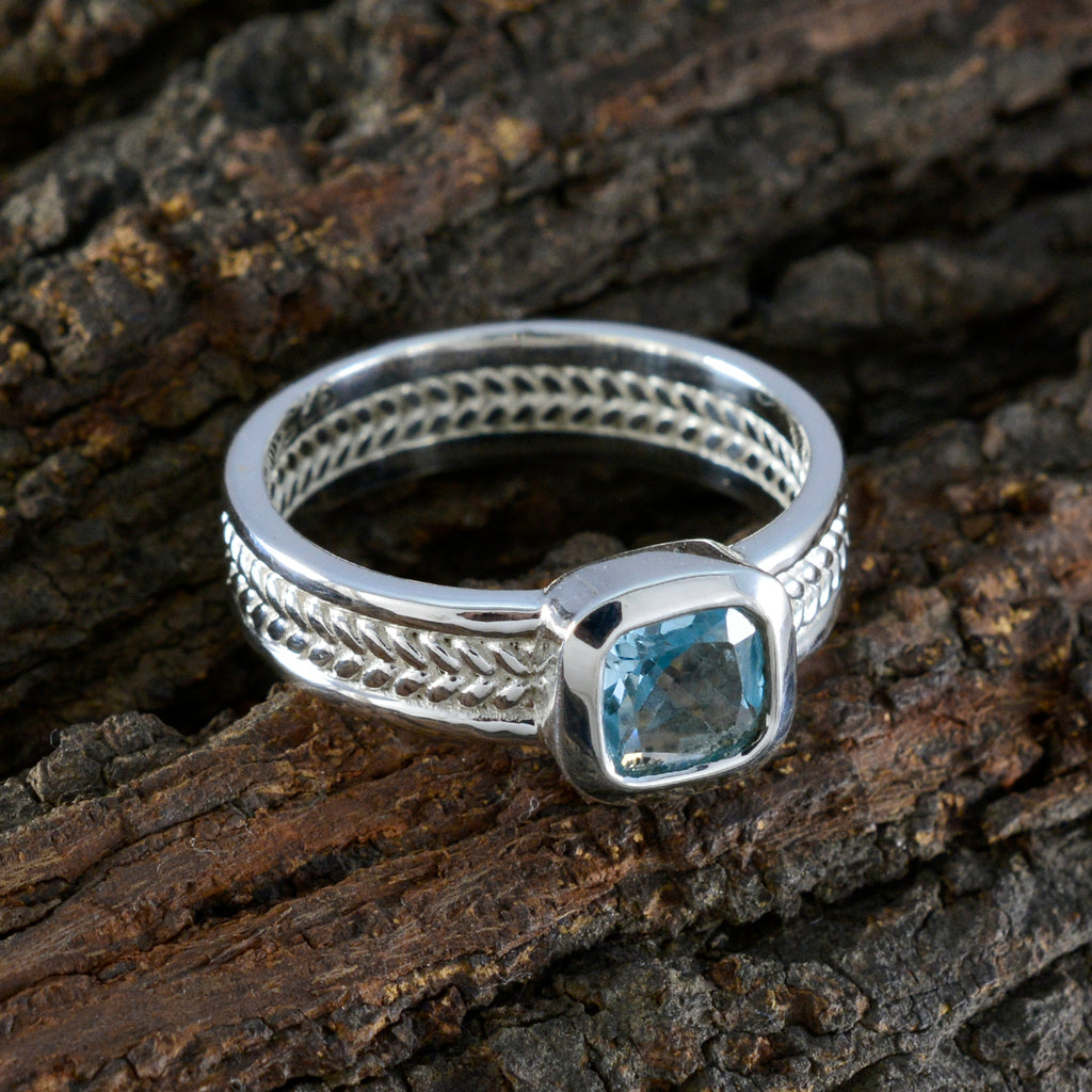 Blue Topaz Solitaire Spanish 925 Silver Blue Gems Mid weight Rope Wire Band Jewellery