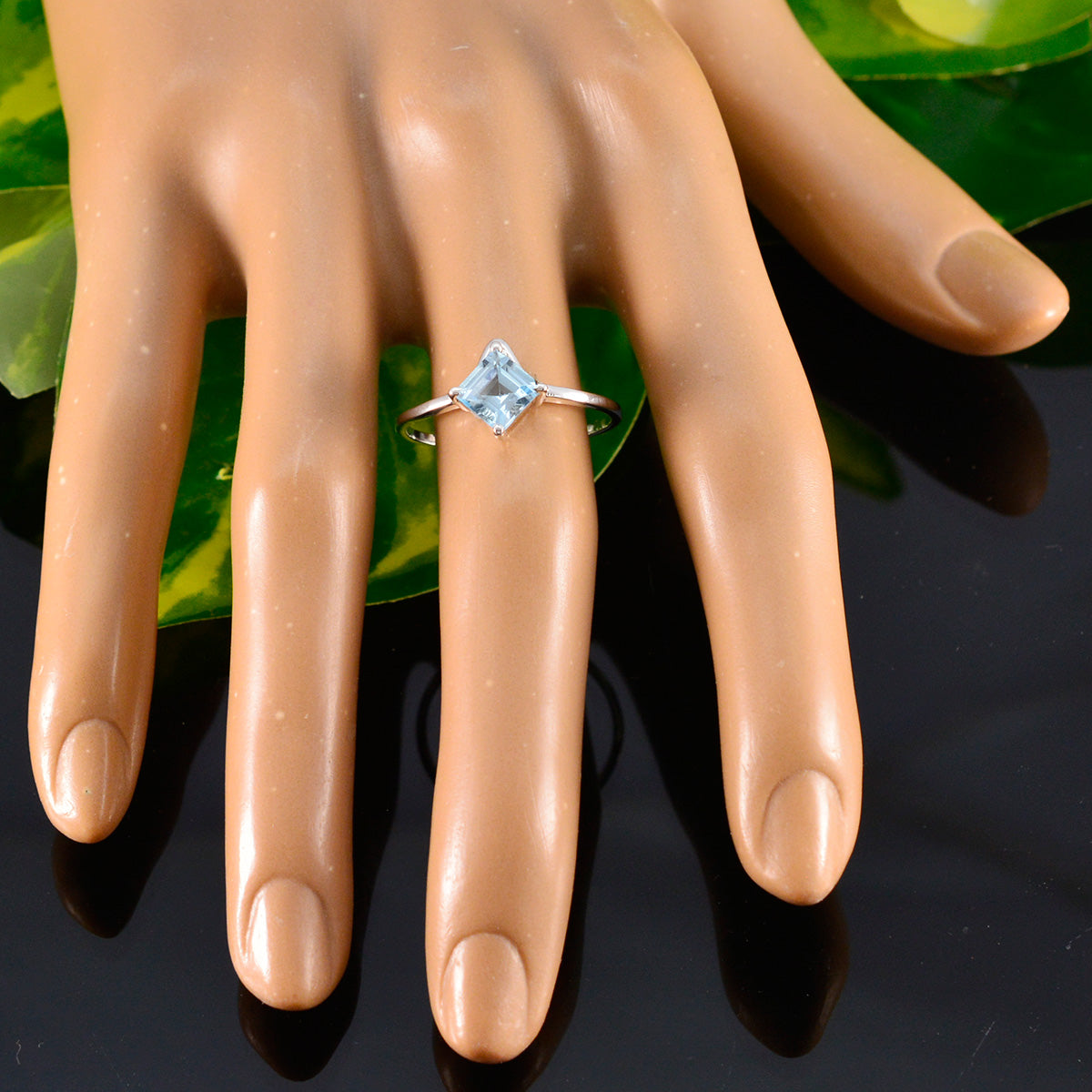 Blue Topaz Solitaire Japanese 925 Silver Blue Gems Delicate Feminine Ring Jewellery