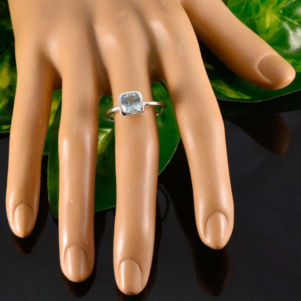 Blue Topaz Solitaire American 925 Sterling Silver Blue Gemstones Dainty Graceful Ring Jewellery