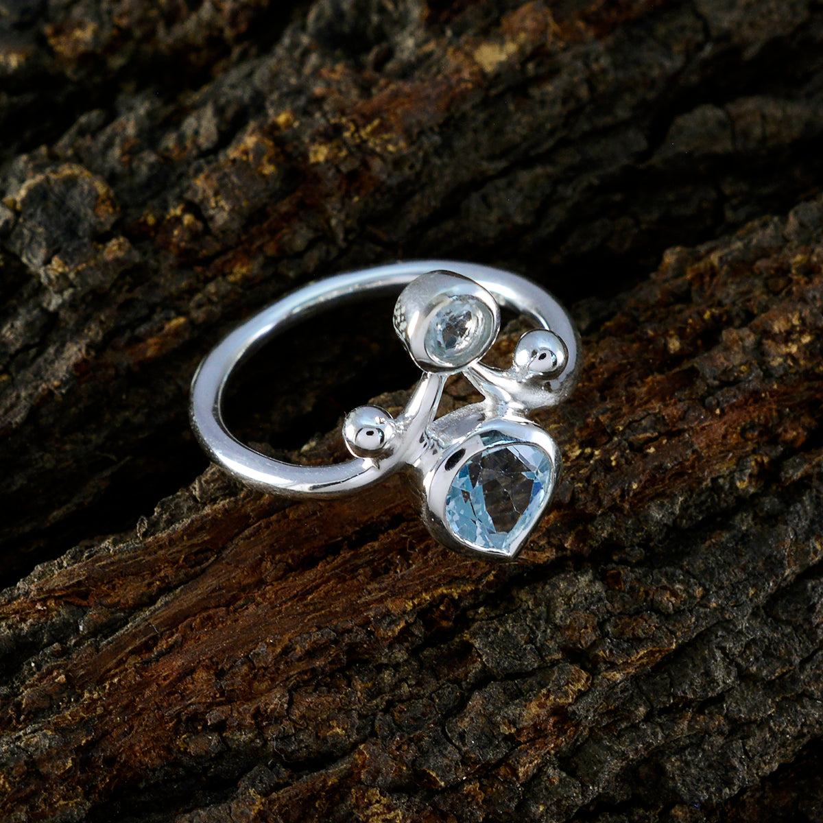 Blue Topaz Toi et Moi Indian 92.5 Silver Blue Gemstones Tiny Artisan Ring Jewellery