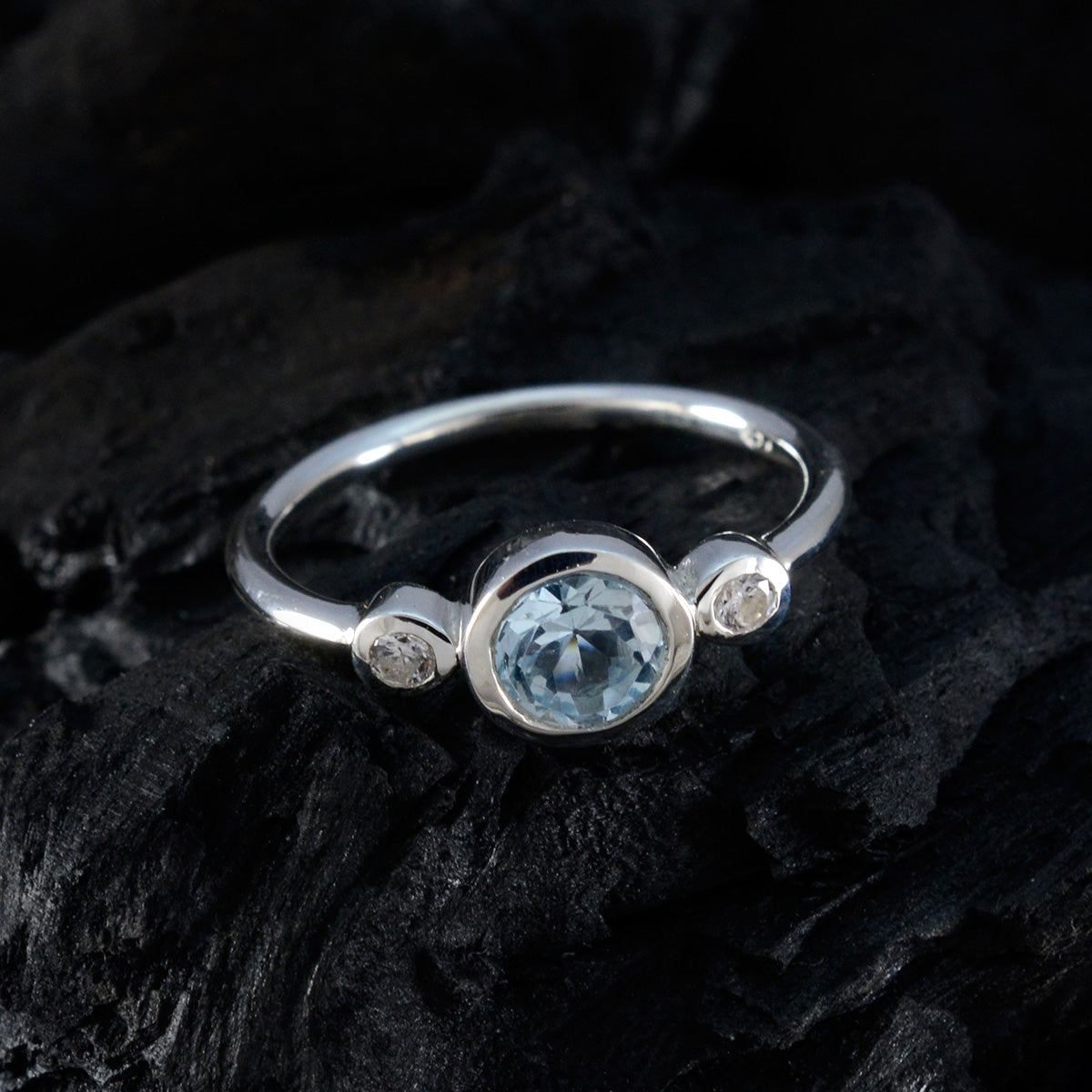 Blue Topaz Trilogy Japanese 925 Sterling Silver Blue Gems Elegant  Glamorous Ring Jewellery