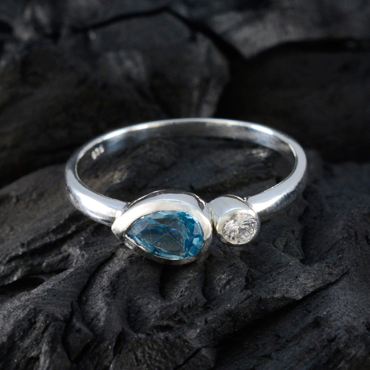 Blue Topaz Toi et Moi American 925 Sterling Silver Blue Gemstone Delicate Contemporary Ring Jewelry
