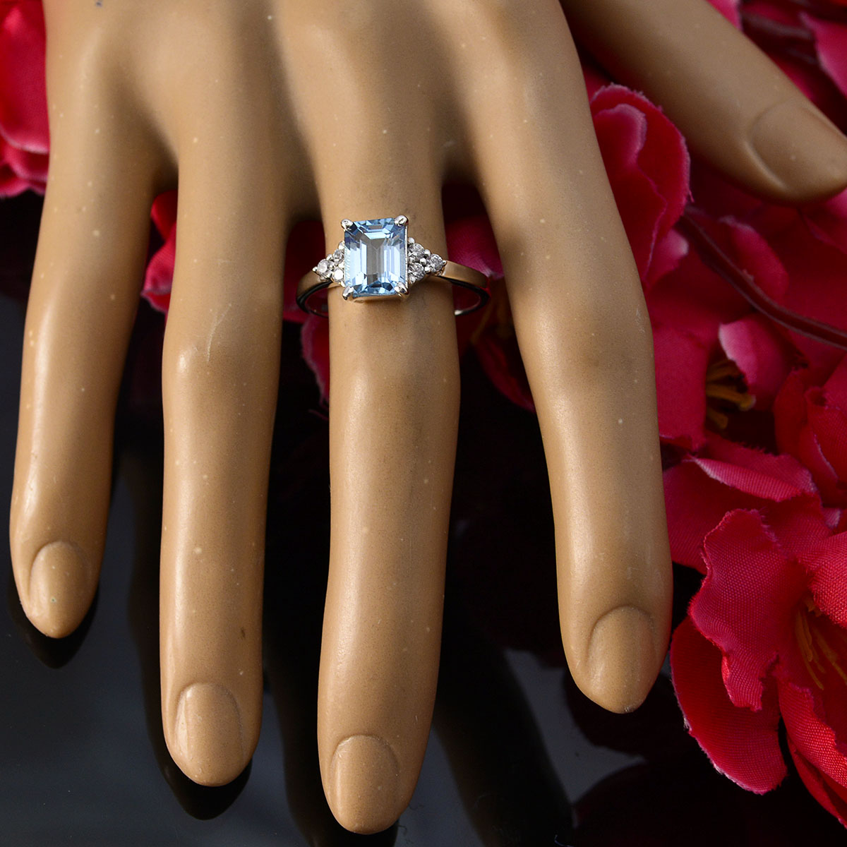 Blue Topaz Halo Russian Silver Blue Gems Tiny Modern Ring Jewellery