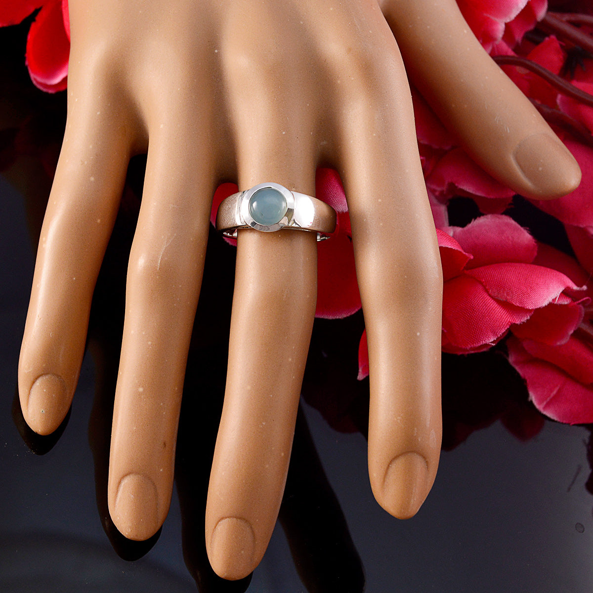 Black Onyx Solitaire Moroccan Silver Black Gemstone Slim Romantic Ring Jewellery